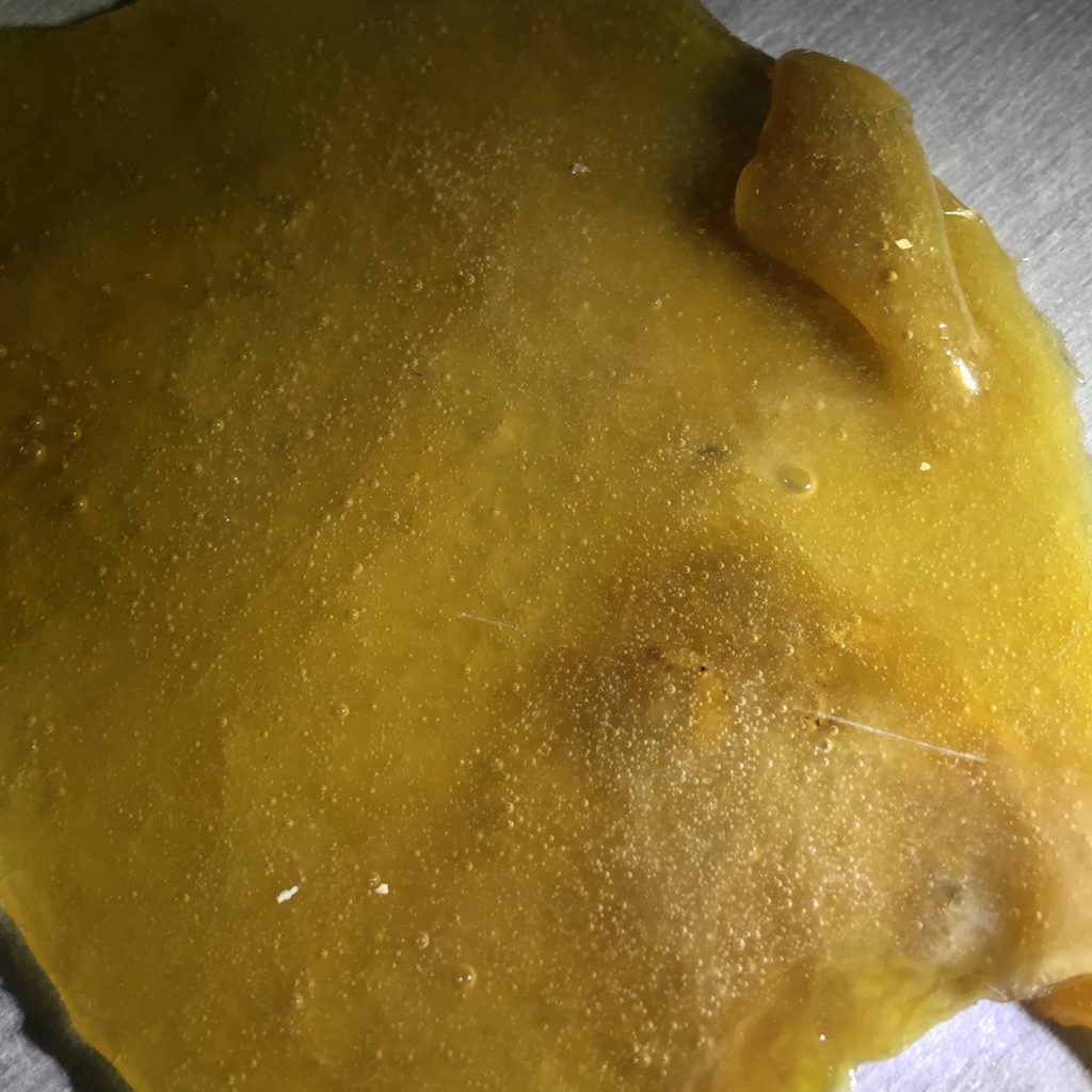 Emerald Zoo Den: Cannabis Pressed Rosin. Fire concentrates pressed by EZ.